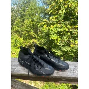 Nike Junior Phantom GT2 Club Dynamic-Fit FG - Black/Summit White/Bright Crimson